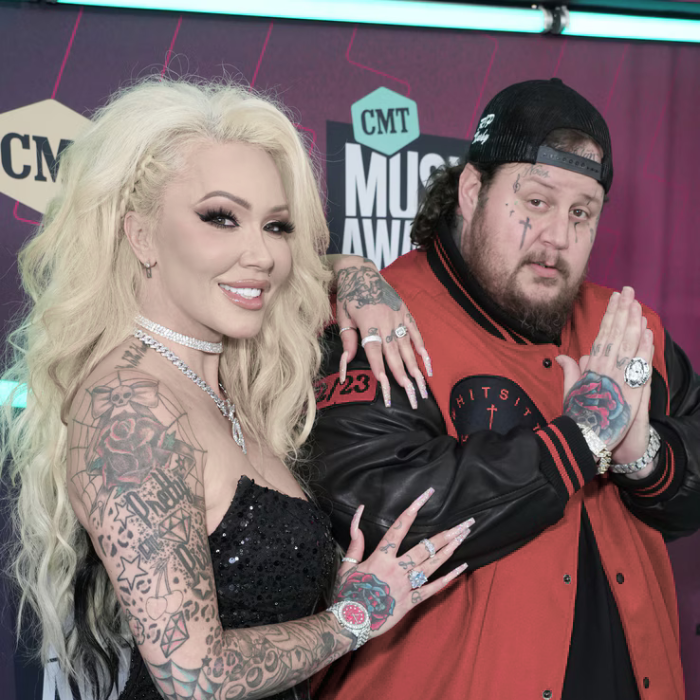 Jelly Roll and Bunnie XO